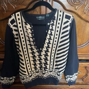 Jean Pierre Collection Navy Blue and Cream Geometric V-Neck Sweater
